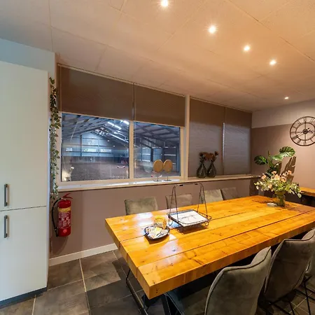 S Haven בית נופש *