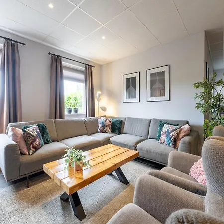 בית נופש S Haven *