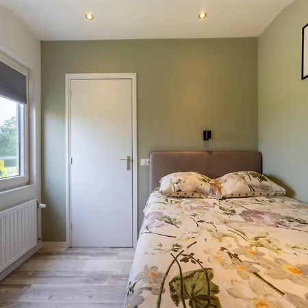 S Haven בית נופש *